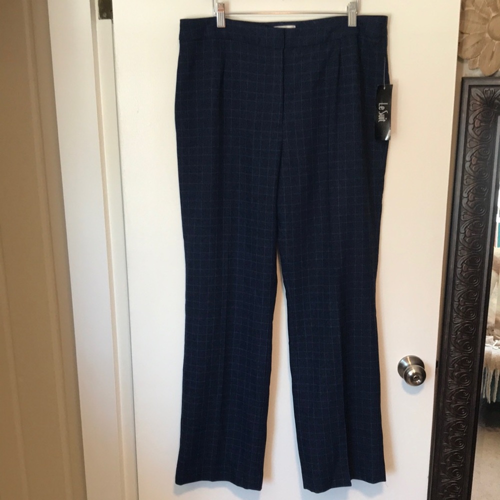 NEW‎ Le Suit Celeste Multi Dress Pant. 12